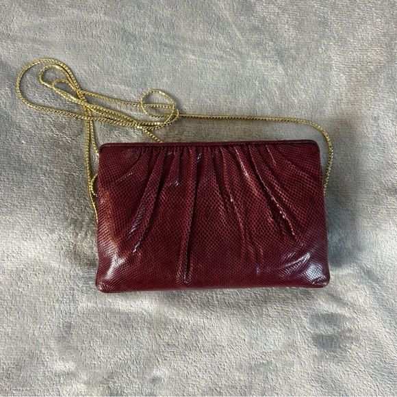 Judith Leiber Lizard Skin Purse with Gold Toned Hardware - Picture 2 of 14